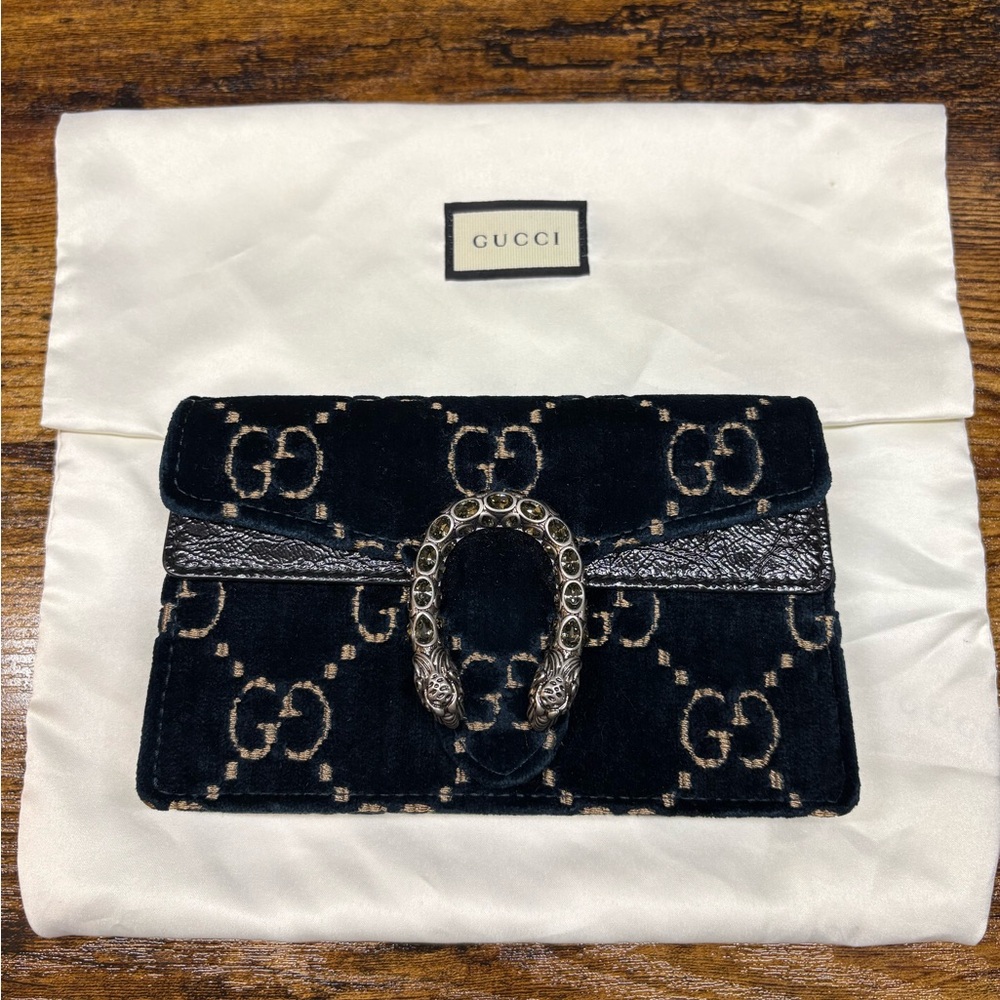 GUCCI Dionysus GG Velvet Super Mini Bag